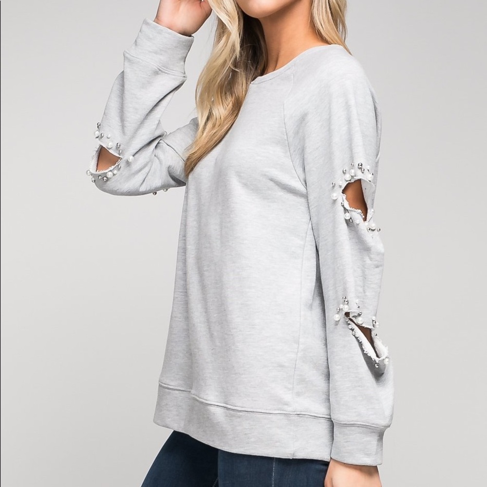 PEARL BEADED SLIT SLEEVE TOP